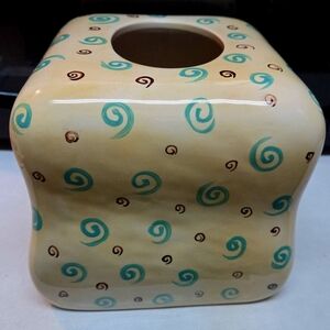 Certified International Squiggles Design Kleenex Tissue Box Holder